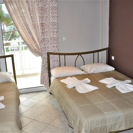 In Studio - Beautiful Bedroom For 4 People In Limenaria, Only Five Minutes Away From Center Гостевой дом Лименария